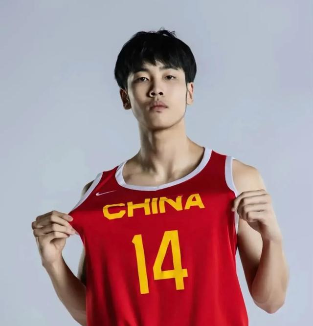 D有余但上 D有余但上