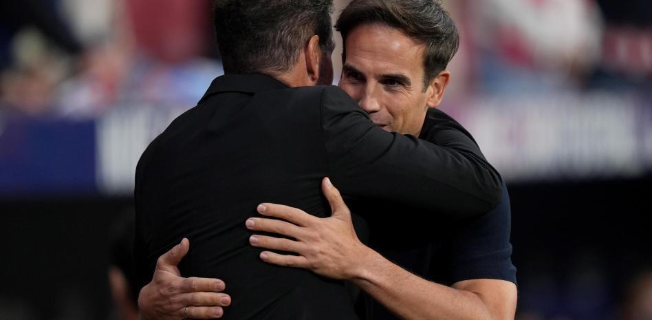 过察瓦里亚, 第二球变成, 的方式是正