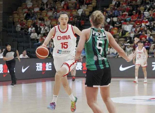 中国队三位 中国队三位