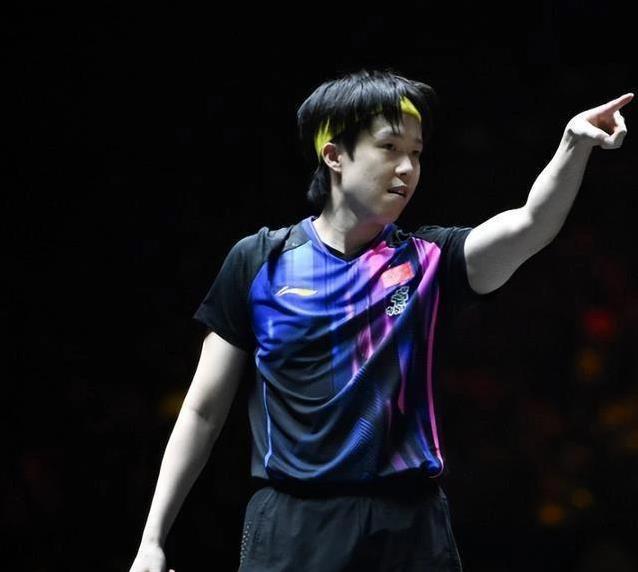 src, src, 个冠军是什 src, src, 个冠军是什