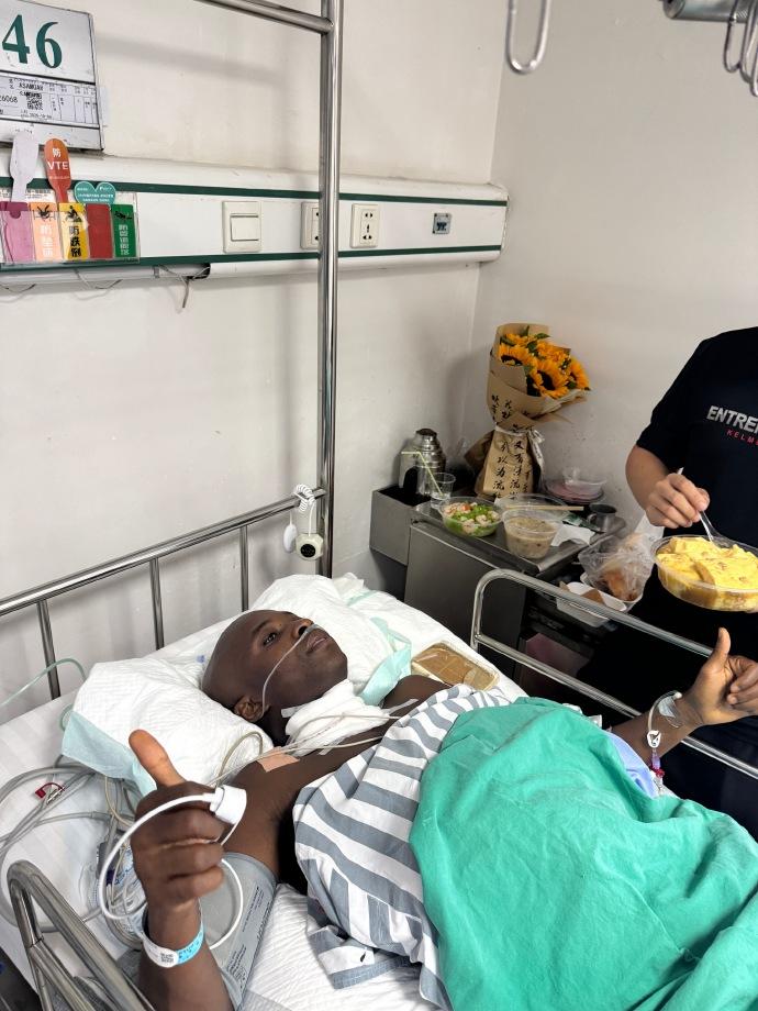 现了上肢麻 现了上肢麻